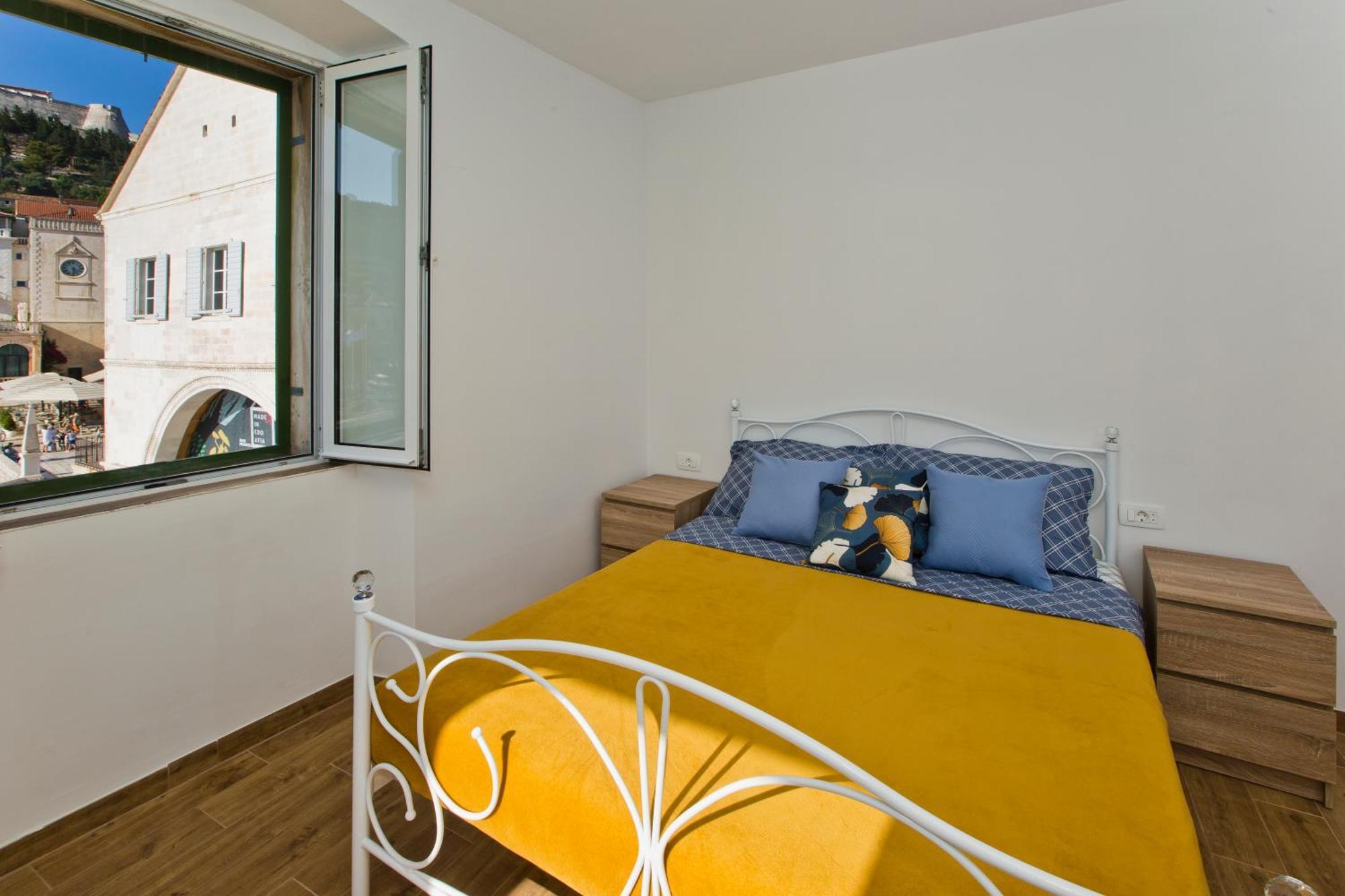 Hvar Sea View Apartment 赫瓦尔 外观 照片